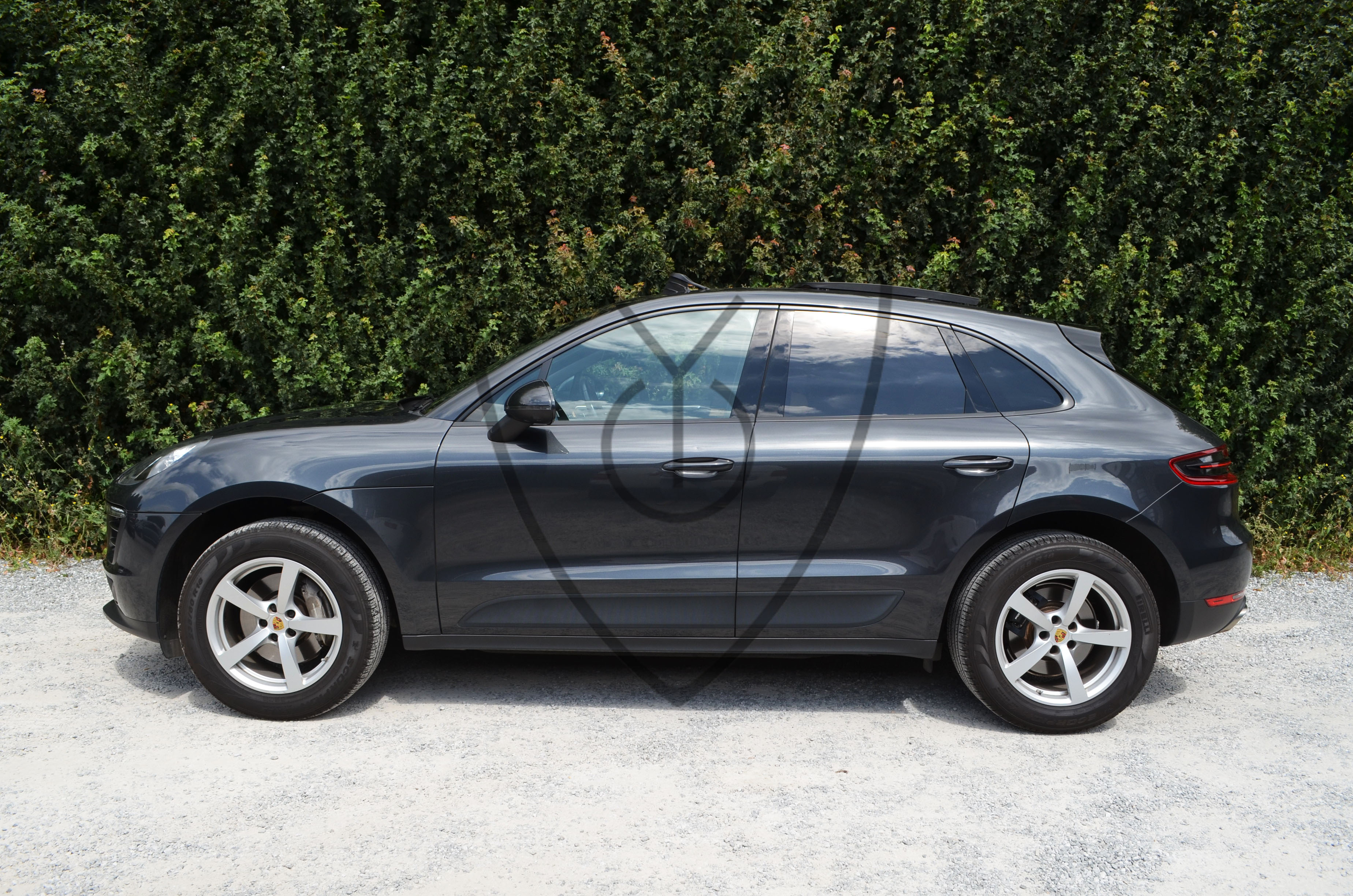 PORSCHE MACAN TURBO PDK — image 24